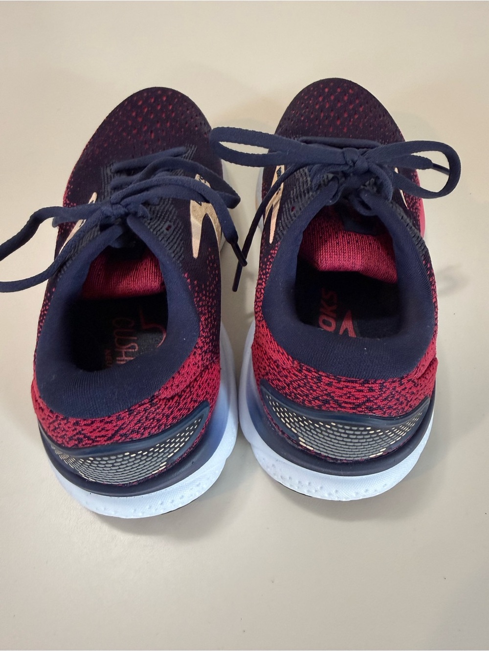Brooks Women's Ghost 16 Sz 7 - Picture 3 of 6